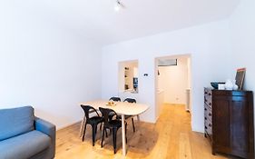 Cute Apartment In Milan